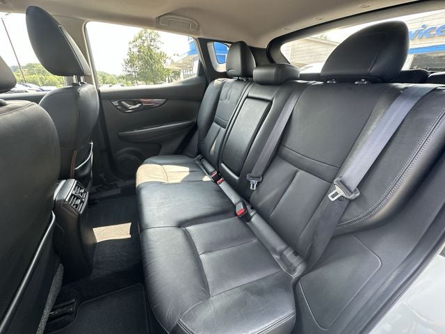 2017 Nissan Rogue Sport SL