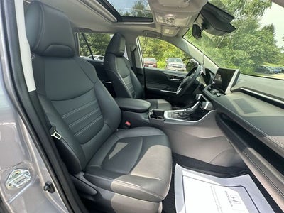 2023 Toyota RAV4 Hybrid XLE Premium