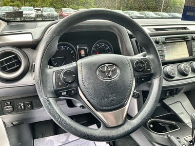 2018 Toyota RAV4 LE
