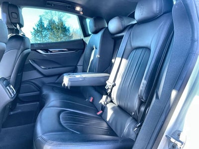 2023 Maserati Levante Modena