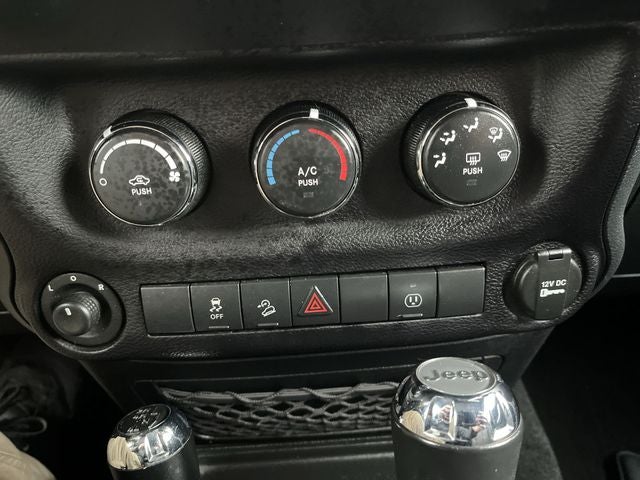 2016 Jeep Wrangler Sahara