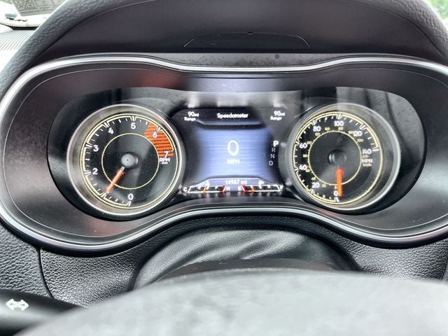 2023 Jeep Cherokee Trailhawk