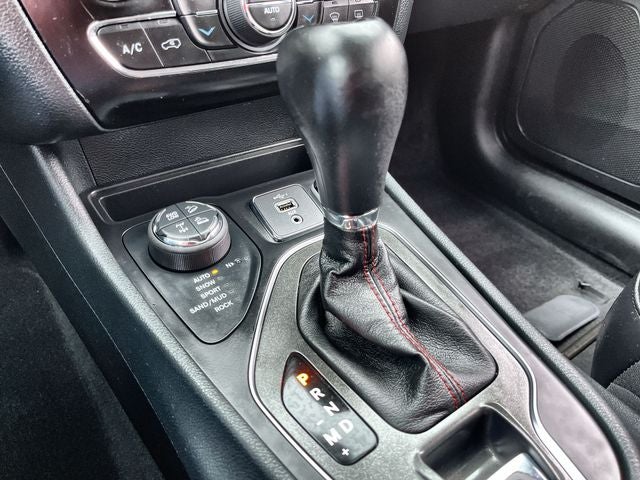 2023 Jeep Cherokee Trailhawk
