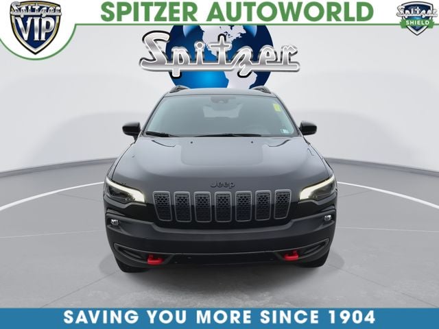 2023 Jeep Cherokee Trailhawk