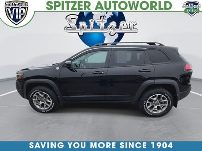 2023 Jeep Cherokee Trailhawk
