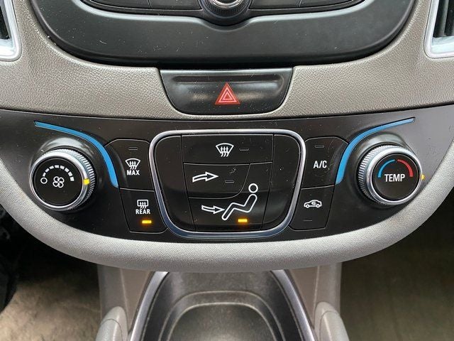 2016 Chevrolet Malibu LT 1LT