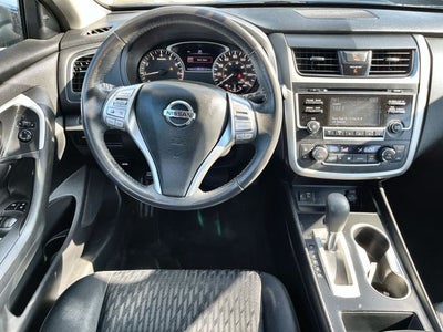 2017 Nissan Altima 2.5 SV