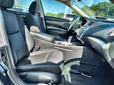 2017 Nissan Altima 2.5 SV