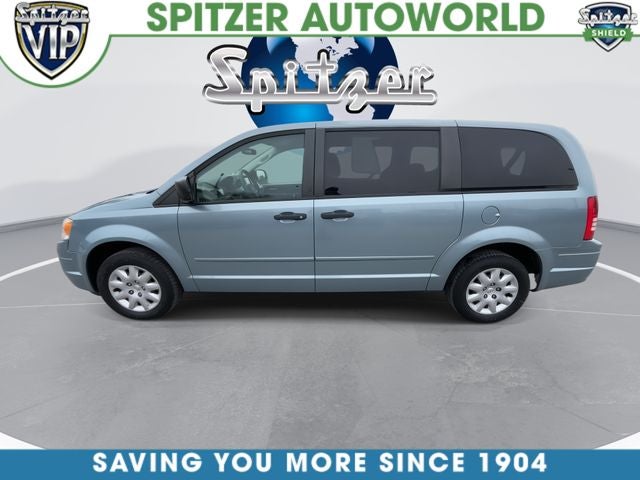 2008 Chrysler Town & Country LX