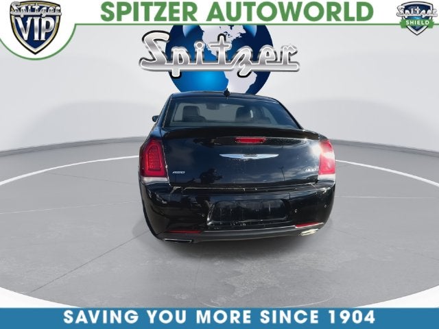 2017 Chrysler 300 S