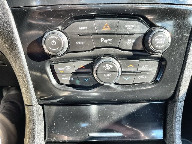 2017 Chrysler 300 S