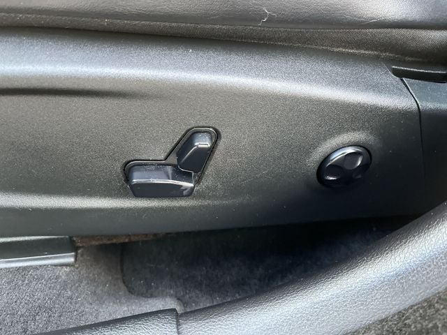 2014 Chrysler 300 Base