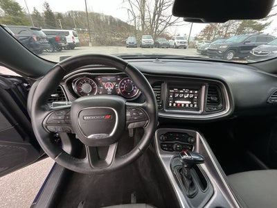 2015 Dodge Challenger SXT