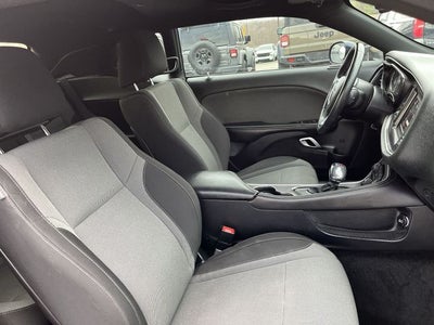 2015 Dodge Challenger SXT