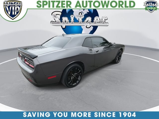 2018 Dodge Challenger SXT