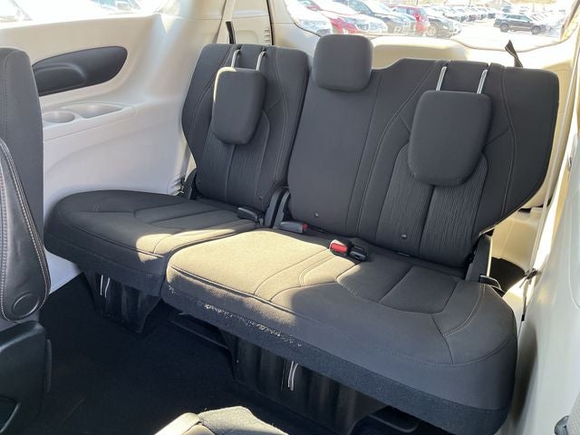 2017 Chrysler Pacifica LX