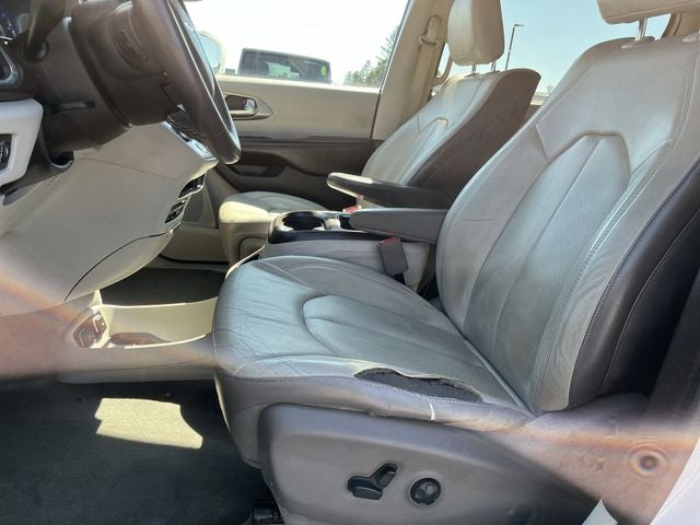 2019 Chrysler Pacifica Touring L Plus