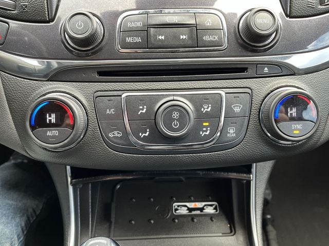 2017 Chevrolet Impala LT 1LT