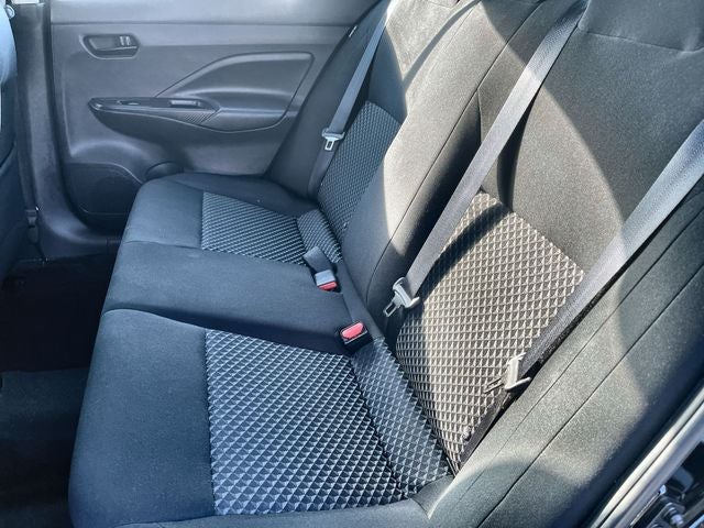 2023 Nissan Versa 1.6 S
