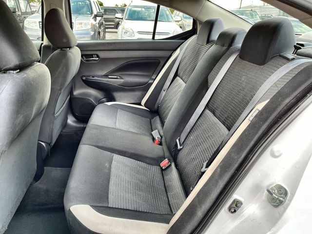 2022 Nissan Versa 1.6 SV