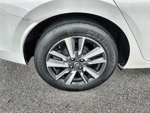 2022 Nissan Versa 1.6 SV