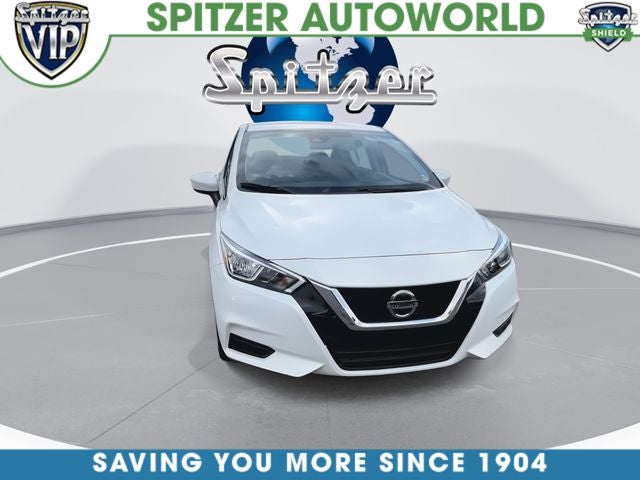 2022 Nissan Versa 1.6 SV