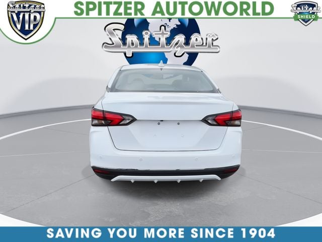 2022 Nissan Versa 1.6 SV