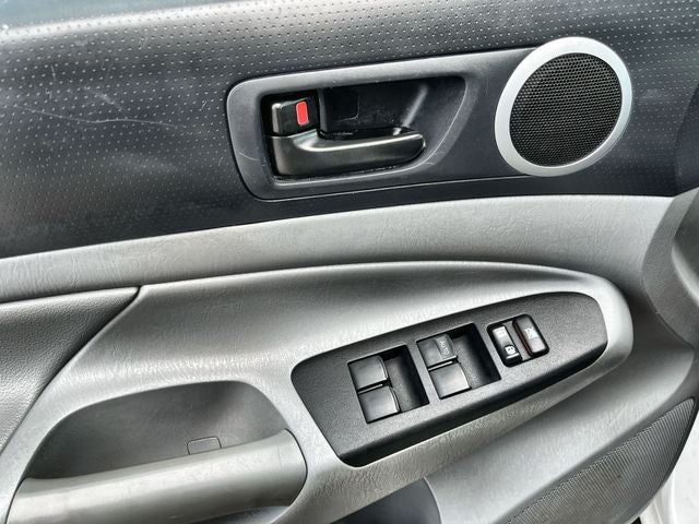 2015 Toyota Tacoma Base V6