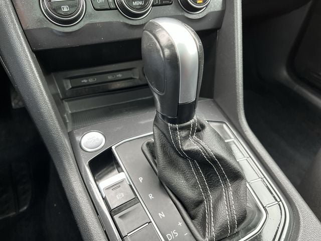 2021 Volkswagen Tiguan Base