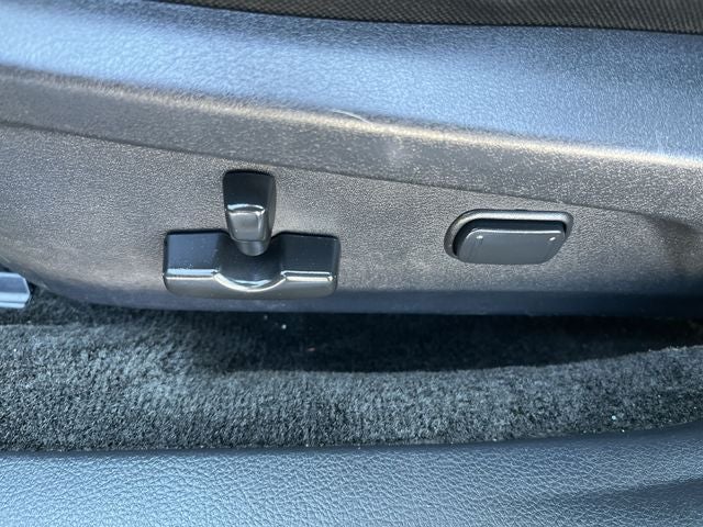 2013 Subaru Legacy 2.5i Premium