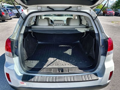 2011 Subaru Outback 2.5i Premium