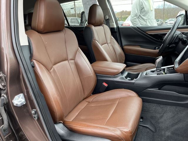 2022 Subaru Outback Touring XT