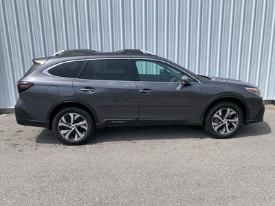 2022 Subaru Outback Touring XT