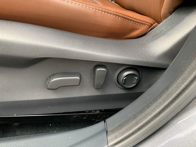 2022 Subaru Outback Touring XT