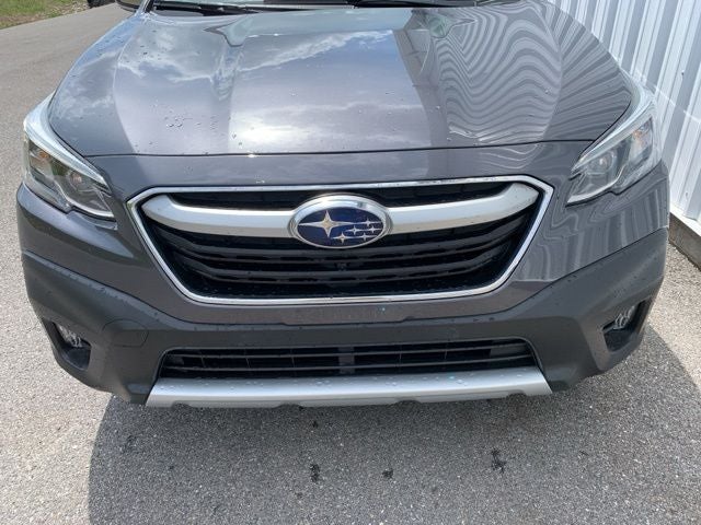 2022 Subaru Outback Touring XT