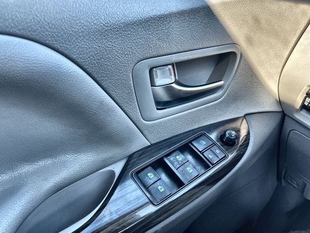 2019 Toyota Sienna XLE 7 Passenger