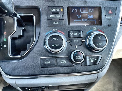 2019 Toyota Sienna XLE 7 Passenger