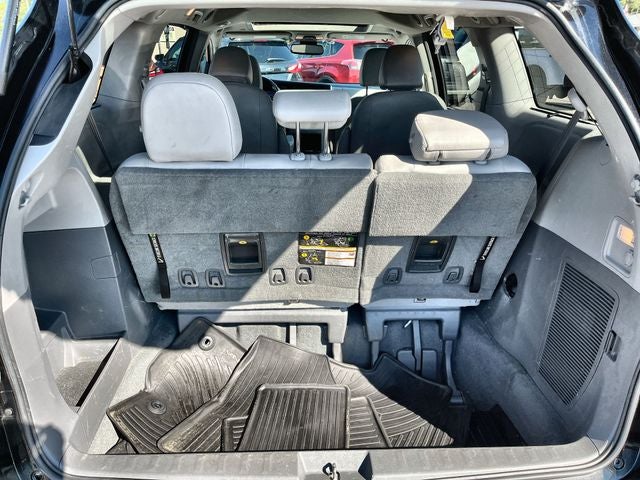 2019 Toyota Sienna XLE 7 Passenger
