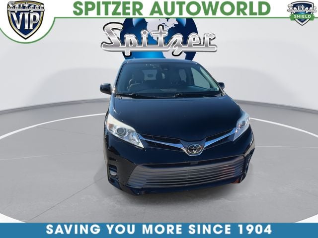 2019 Toyota Sienna XLE 7 Passenger