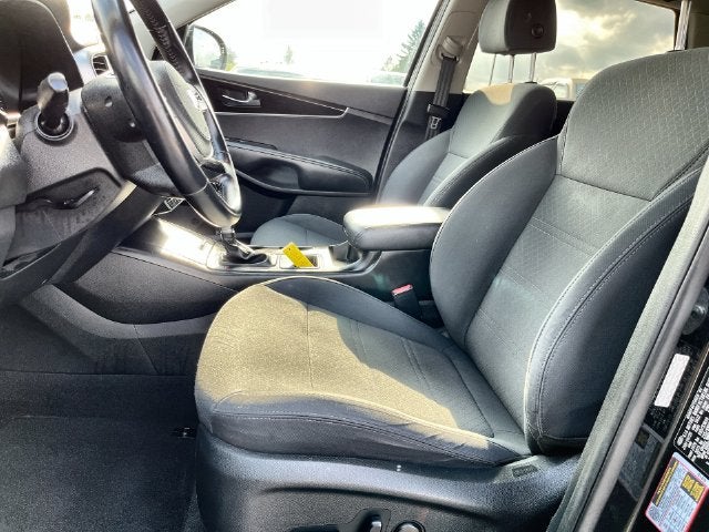 2020 Kia Sorento S