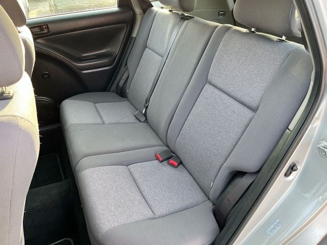 2004 Pontiac Vibe Base