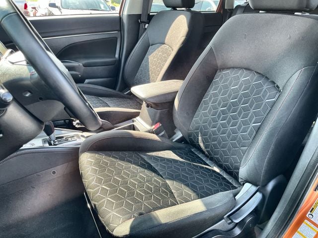 2022 Mitsubishi Outlander Sport Base
