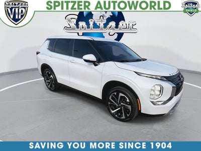 2023 Mitsubishi Outlander SE