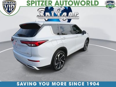 2023 Mitsubishi Outlander SE