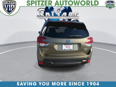 2024 Subaru Forester Premium
