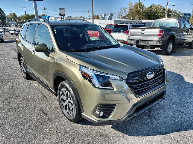 2024 Subaru Forester Premium