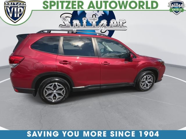 2024 Subaru Forester Premium