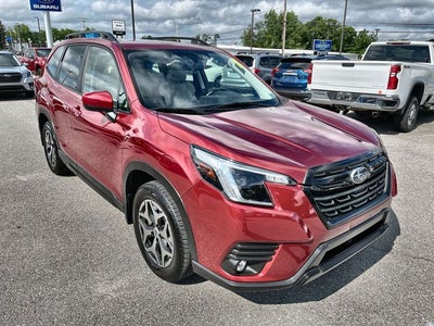 2024 Subaru Forester Premium