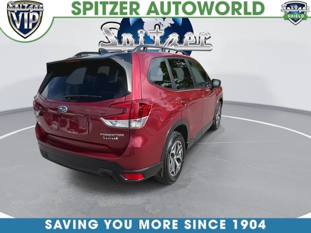 2024 Subaru Forester Premium