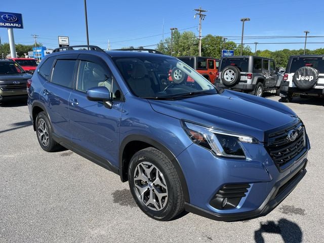 2022 Subaru Forester Premium